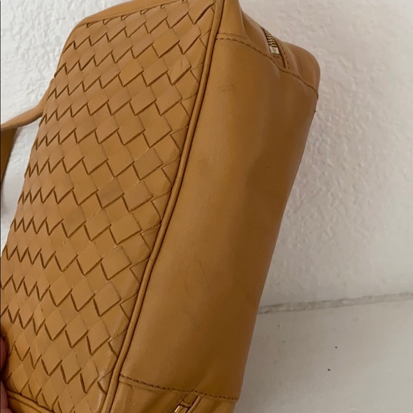 Bottega Venetta Intrecciato caramel mini bag - Picture 8 of 16